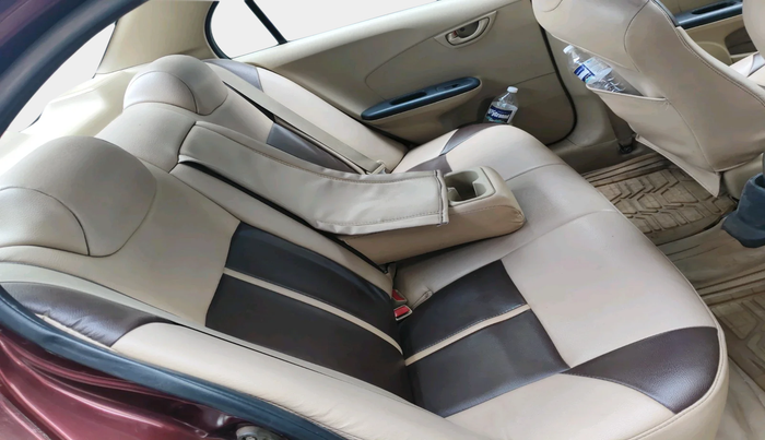 2014 Honda Amaze 1.5L I-DTEC S, Diesel, Manual, 1,09,316 km, interior