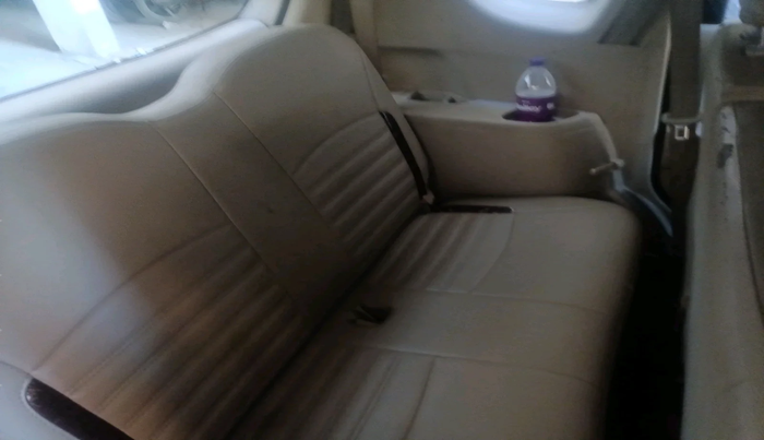 2017 Maruti Ertiga VXI CNG, Petrol, Manual, 1,11,525 km, interior