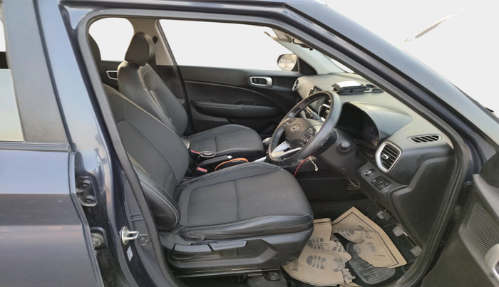 2019 Hyundai VENUE SX(O) 1.4 CRDI, Diesel, Manual, 1,36,001 km, interior