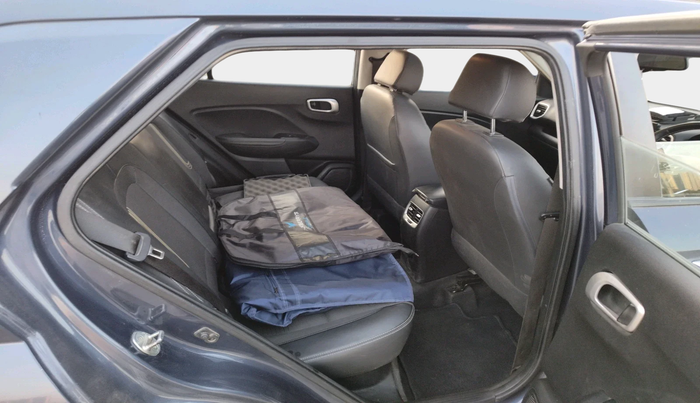 2019 Hyundai VENUE SX(O) 1.4 CRDI, Diesel, Manual, 1,36,001 km, interior