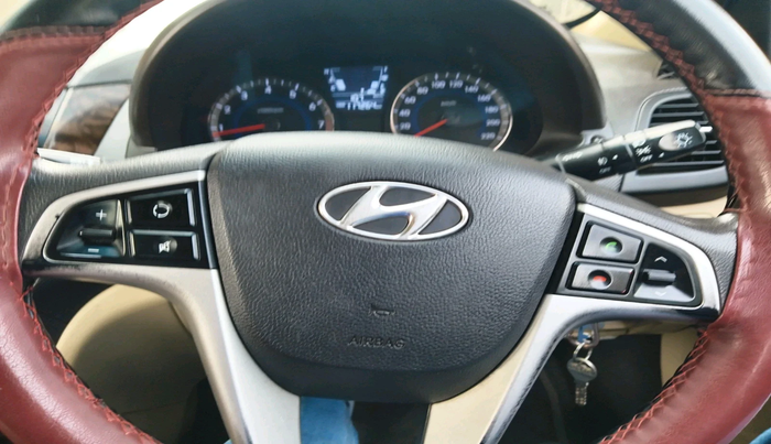 2014 Hyundai Verna FLUIDIC 1.6 VTVT SX, Petrol, Manual, 1,17,264 km, interior