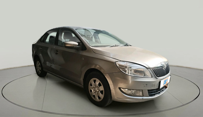 2013 Skoda Rapid AMBITION 1.6 MPI MT PLUS, Petrol, Manual, 1,14,613 km, exterior
