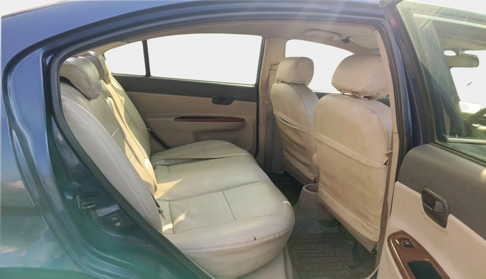 2010 Hyundai Verna TRANSFORM 1.6 SX VTVT, Petrol, Manual, 70,649 km, interior