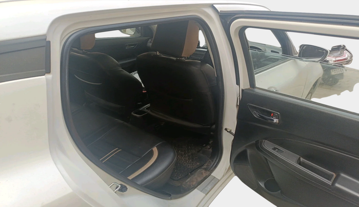 2018 Maruti Swift VXI, Petrol, Manual, 35,479 km, interior