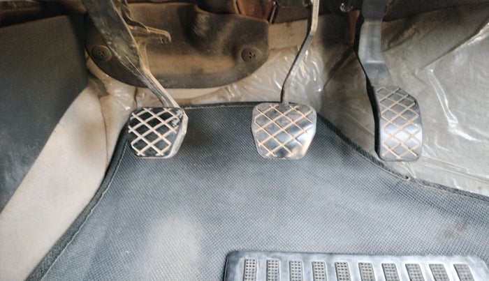 2013 Volkswagen Polo HIGHLINE DIESEL, Diesel, Manual, 1,07,538 km, interior