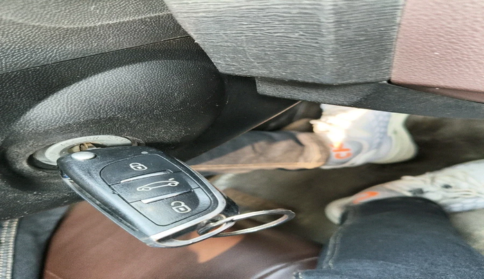 2012 Mahindra XUV500 W8, Diesel, Manual, 97,804 km, interior