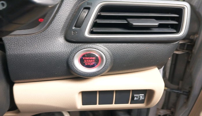 2018 Honda Amaze 1.2L I-VTEC VX, Petrol, Manual, 24,523 km, interior