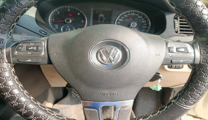 2011 Volkswagen Jetta COMFORTLINE TDI, Diesel, Manual, 1,03,087 km, interior