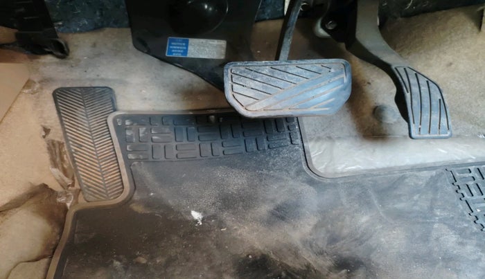 2018 Maruti Ciaz ALPHA  AT 1.5 SHVS PETROL, Petrol, Automatic, 1,36,073 km, interior