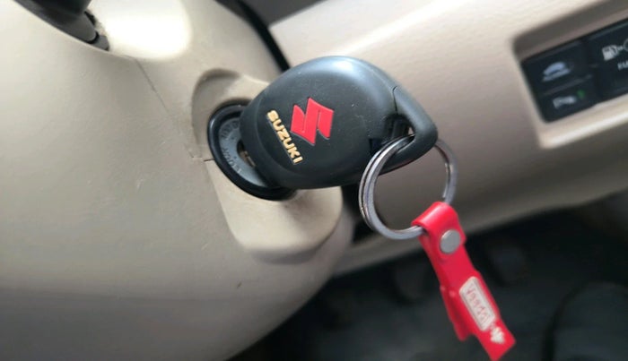 2017 Maruti Ertiga VXI CNG, Petrol, Manual, 1,54,285 km, interior