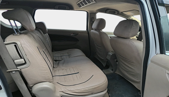 2017 Maruti Ertiga VXI CNG, Petrol, Manual, 1,54,285 km, interior