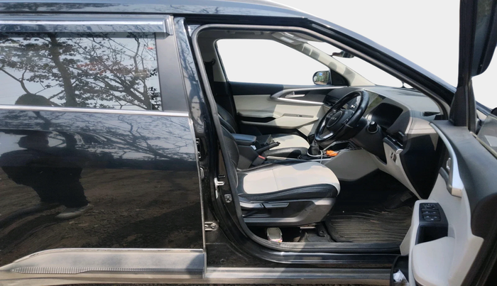 2022 KIA CARENS PRESTIGE PLUS 1.4 PETROL 7 STR, Petrol, Manual, 53,847 km, interior