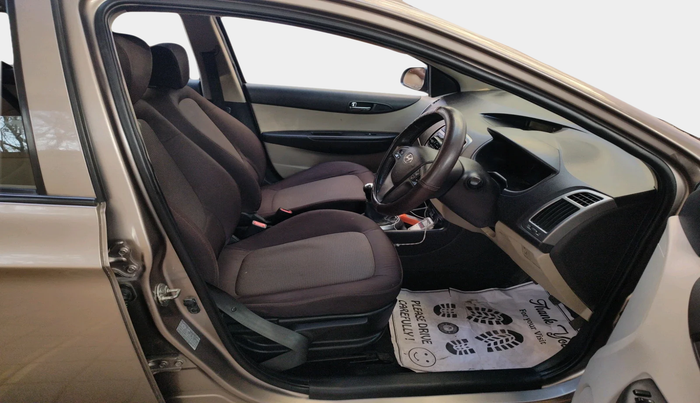 2013 Hyundai i20 ASTA 1.2, Petrol, Manual, 77,684 km, interior