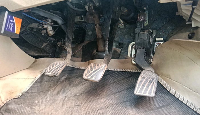 2013 Maruti Ertiga ZXI, Petrol, Manual, 97,973 km, interior