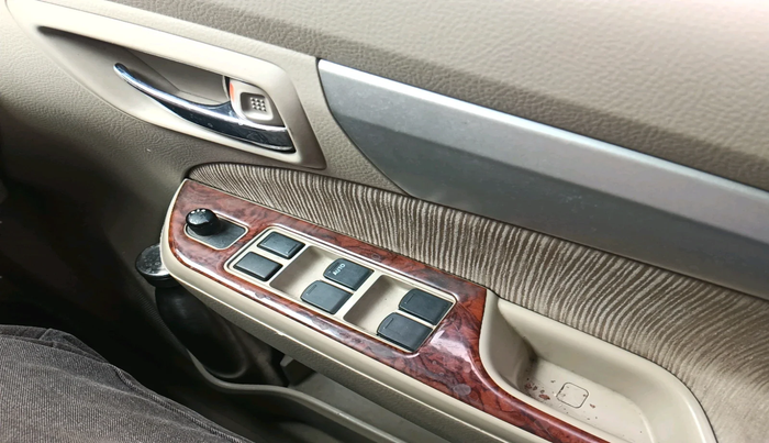 2013 Maruti Ertiga ZXI, Petrol, Manual, 97,973 km, interior