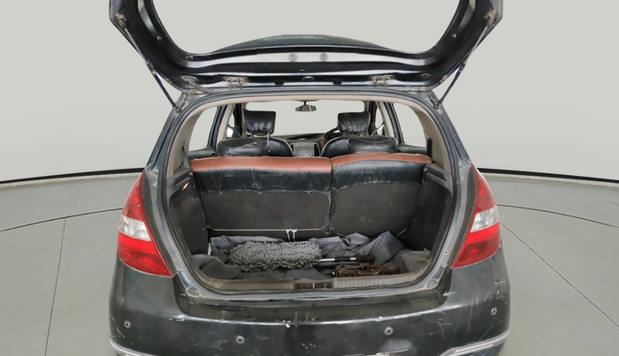 2011 Hyundai i20 SPORTZ 1.2, Petrol, Manual, 1,08,769 km, exterior