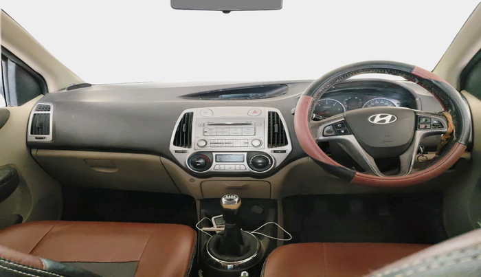 2011 Hyundai i20 SPORTZ 1.2, Petrol, Manual, 1,08,769 km, interior