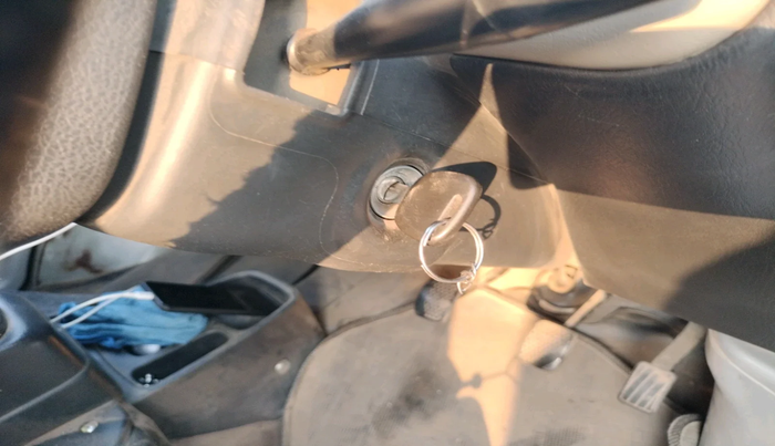 2022 Maruti Eeco 5 STR AC CNG (O), Petrol, Manual, 51,545 km, interior