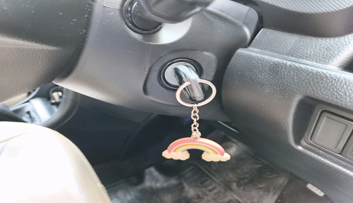 2017 Maruti Swift VXI, Petrol, Manual, 28,889 km, interior