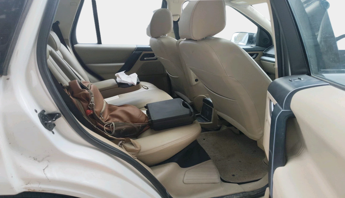 2014 Landrover Freelander 2.0 SE, Diesel, Automatic, 80,768 km, interior