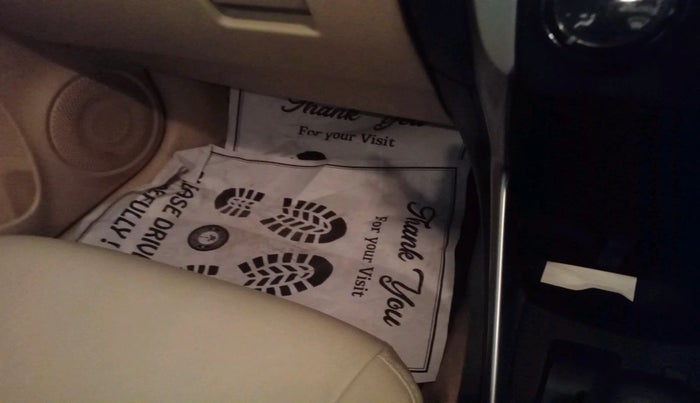 2021 Toyota YARIS J CVT, Petrol, Automatic, 25,426 km, interior