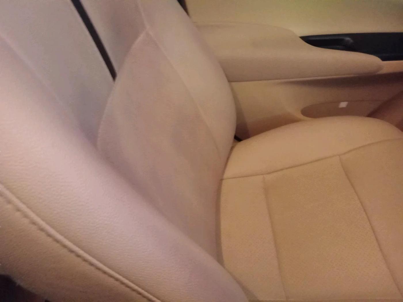 2021 Toyota YARIS J CVT, Petrol, Automatic, 25,426 km, interior