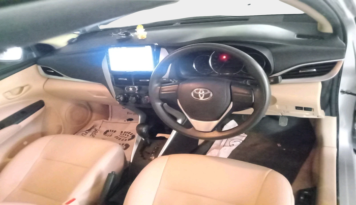 2021 Toyota YARIS J CVT, Petrol, Automatic, 25,426 km, interior