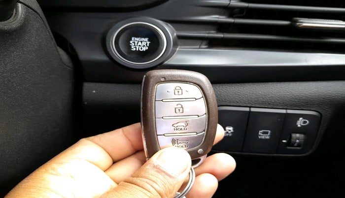 2021 Hyundai NEW I20 ASTA (O) 1.2 MT, Petrol, Manual, 31,835 km, interior