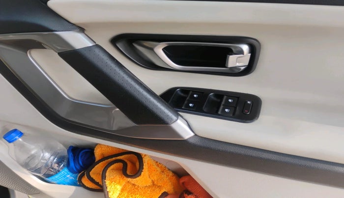 2022 Tata Safari XZA PLUS, Diesel, Automatic, 48,829 km, interior