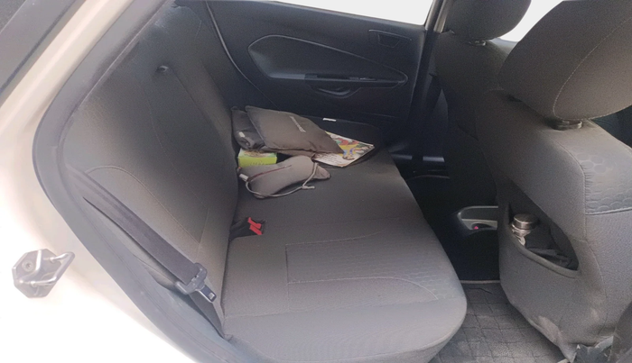 2011 Ford Fiesta TITANIUM DIESEL, Diesel, Manual, 63,950 km, interior