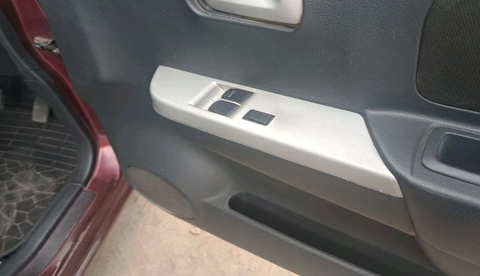 2011 Maruti Wagon R 1.0 LXI, Petrol, Manual, 71,537 km, interior