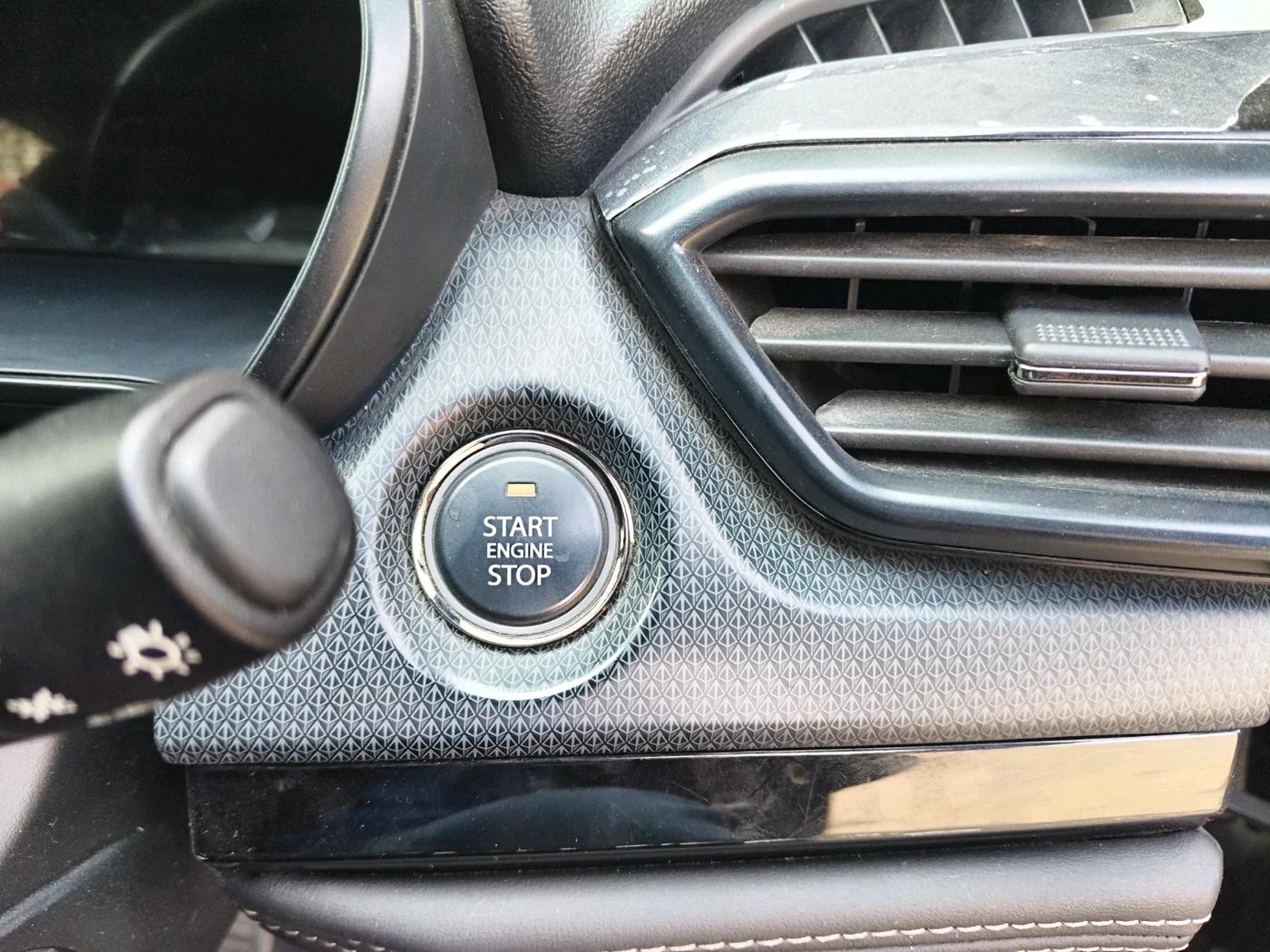 2024 Tata Harrier PURE PLUS S DARK EDITION, Diesel, Manual, 39,881 km, interior