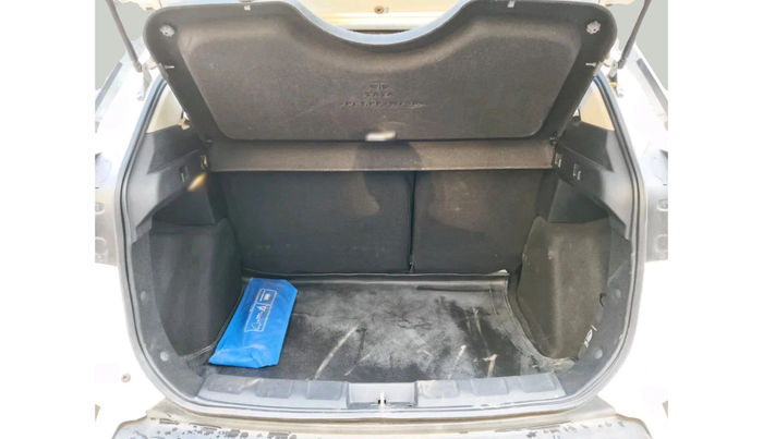 2021 Tata NEXON XZA PLUS (O) PETROL, Petrol, Automatic, 49,174 km, exterior