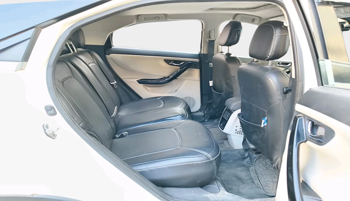 2021 Tata NEXON XZA PLUS (O) PETROL, Petrol, Automatic, 49,174 km, interior