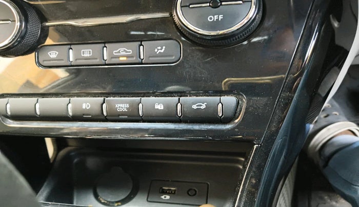 2021 Tata NEXON XZA PLUS (O) PETROL, Petrol, Automatic, 49,174 km, interior