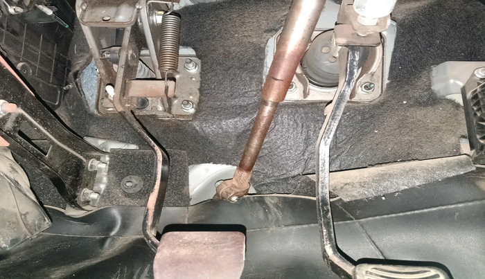 2016 Mahindra Kuv100 K8 D 6 STR, Diesel, Manual, 83,053 km, interior