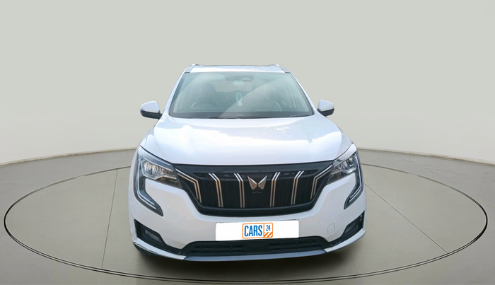 2022 Mahindra XUV700 AX 7 LUXURY D AT 7 STR, Diesel, Automatic, 82,535 km, exterior
