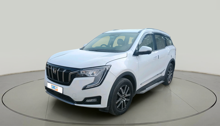 2022 Mahindra XUV700 AX 7 LUXURY D AT 7 STR, Diesel, Automatic, 82,535 km, exterior