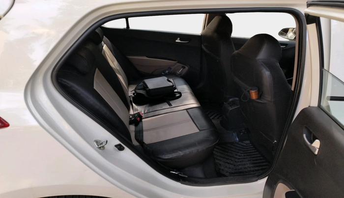 2015 Hyundai Grand i10 ASTA 1.2 KAPPA VTVT, Petrol, Manual, 36,916 km, interior