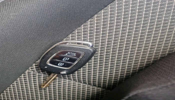 2017 Hyundai Creta E PLUS 1.6 PETROL, Petrol, Manual, 64,841 km, interior