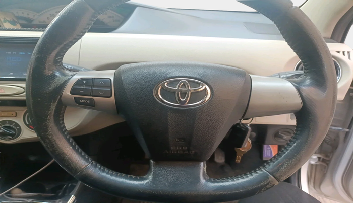 2013 Toyota Etios VX, Petrol, Manual, 94,575 km, interior