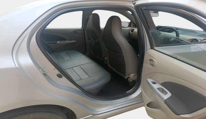 2013 Toyota Etios VX, Petrol, Manual, 94,575 km, interior