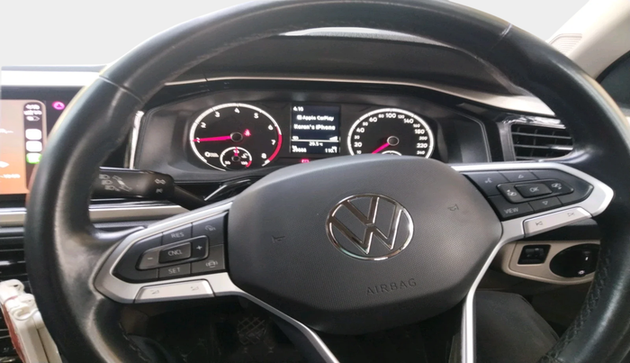 2022 Volkswagen VIRTUS HIGHLINE TSI 1.0 MT, Petrol, Manual, 29,888 km, interior