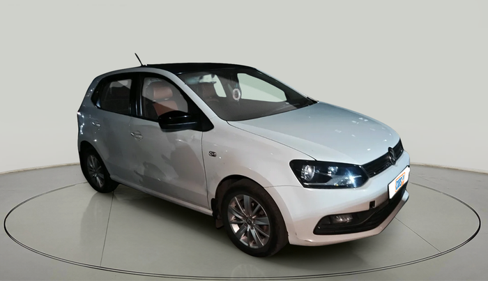 2014 Volkswagen Polo HIGHLINE1.5L, Diesel, Manual, 1,37,600 km, exterior