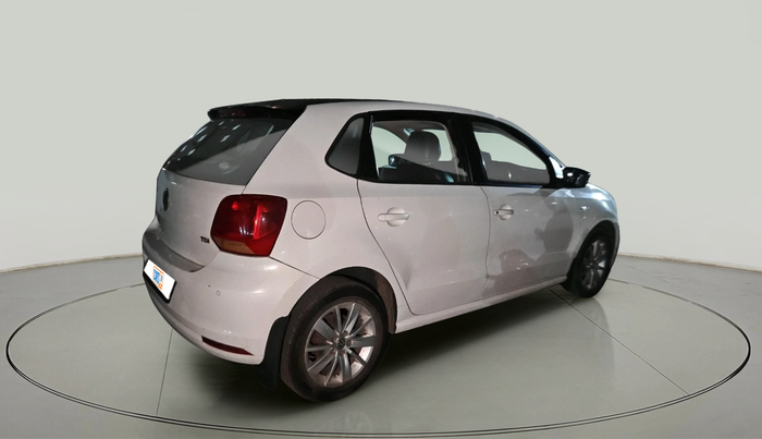 2014 Volkswagen Polo HIGHLINE1.5L, Diesel, Manual, 1,37,600 km, exterior