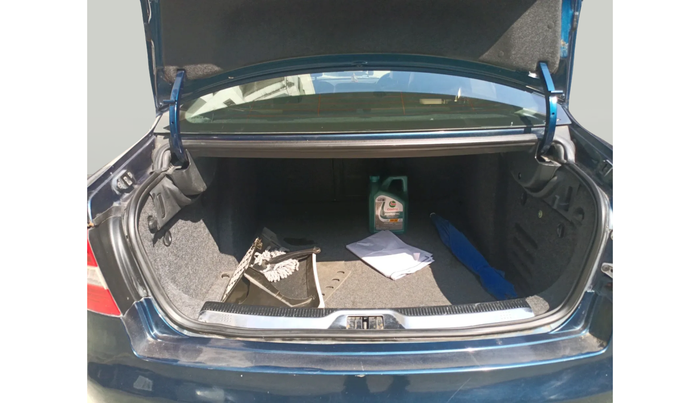 2015 Skoda Superb ELEGANCE 1.8 TSI AT, Petrol, Automatic, 1,12,118 km, exterior