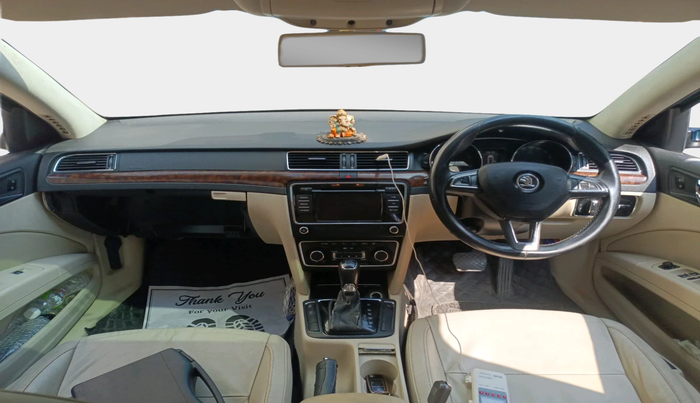 2015 Skoda Superb ELEGANCE 1.8 TSI AT, Petrol, Automatic, 1,12,118 km, interior