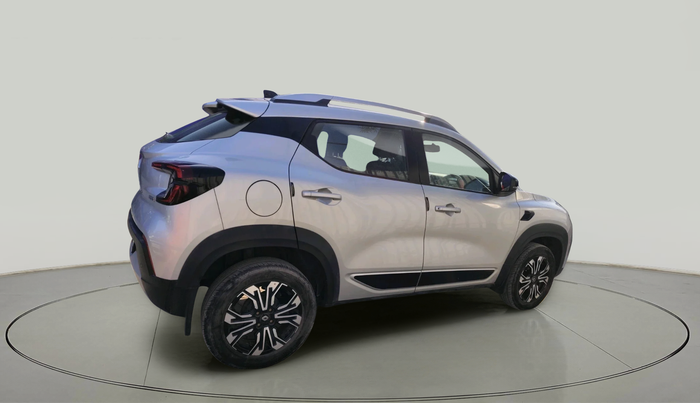 2022 Renault Kiger RXT (O) AMT, Petrol, Automatic, 17,703 km, exterior