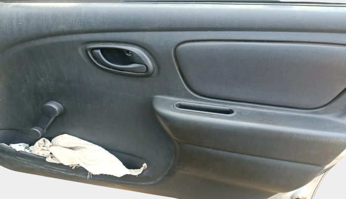 2011 Maruti Alto LXI, Petrol, Manual, 1,19,403 km, interior