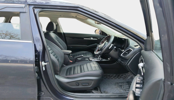 2022 KIA SELTOS GTX PLUS DCT 1.4 PETROL, Petrol, Automatic, 25,660 km, interior